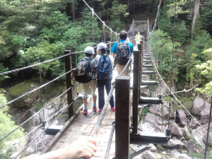 2landwalk2